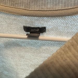 Aerie sweatshirt